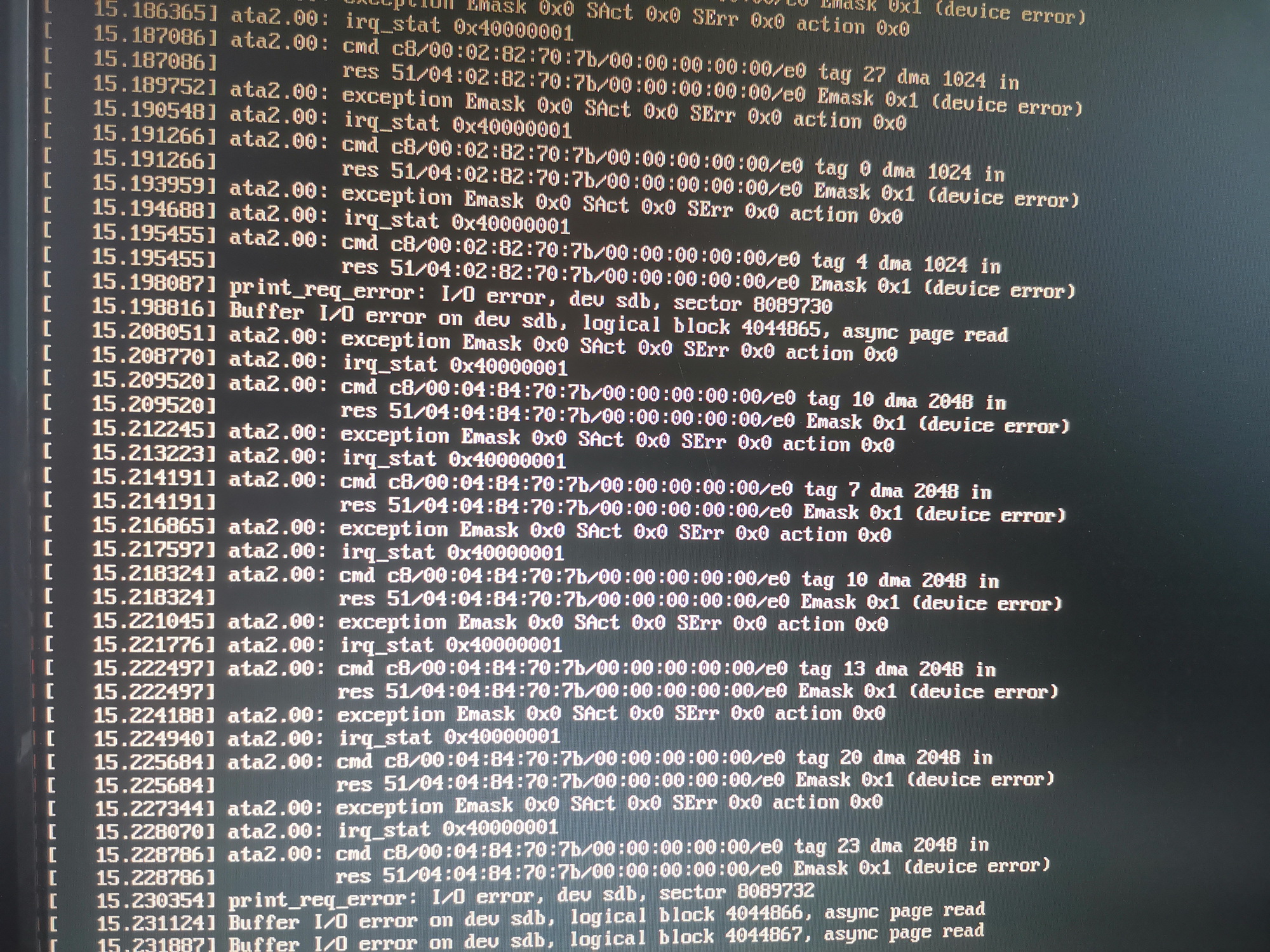 这个提示看不懂，不知道是不是硬盘丢失的提示